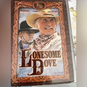 Lonesome Dove DVD - Robert Duvall , Tommy Lee Jones, Danny Glover